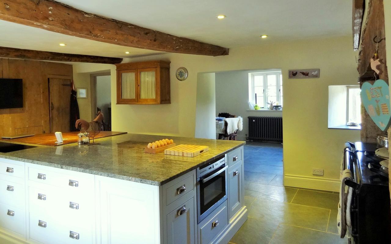 לינה וארוחת בוקר East Pennard Huxham Farmhouse מראה חיצוני תמונה